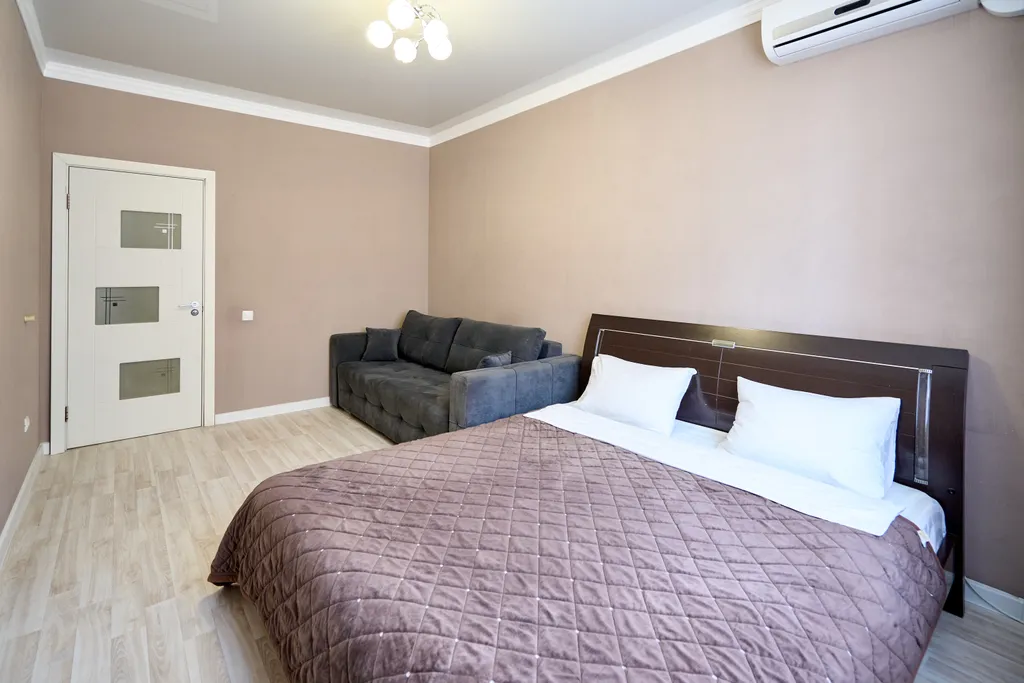 Квартира Просторная двухкомнатная квартира возле стадиона Краснодар — Краснодар