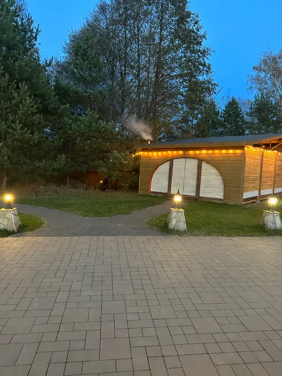 Уютные бунгало на лесной опушке