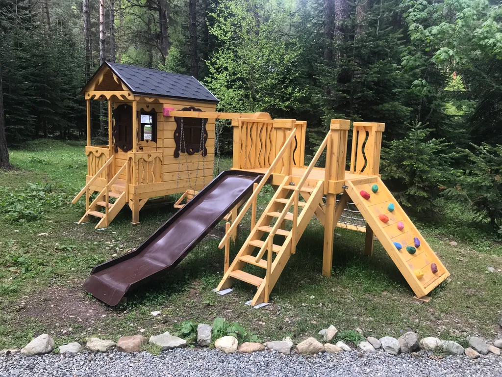 Коттедж Четырёхместный дом с видом на горы — Архыз