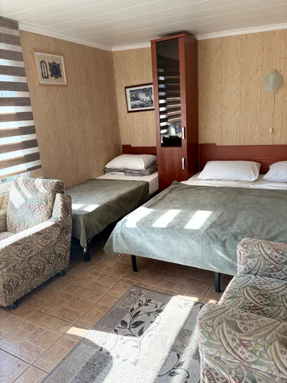 Студия в домике с беседкой