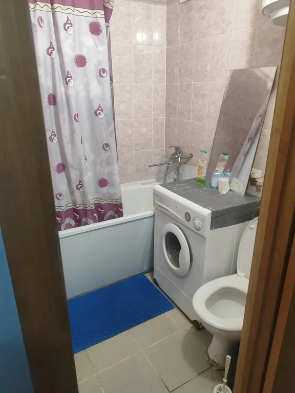 Чистая, уютная квартира рядом с остановкой