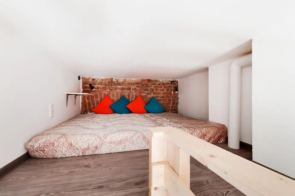 Квартира Квартира Уютная двухуровневая студия в центре, напротив Московского вокзала — Санкт-Петербург