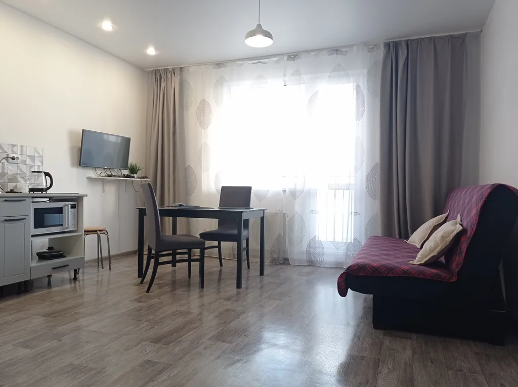 Уютная квартира с видом на Иртыш