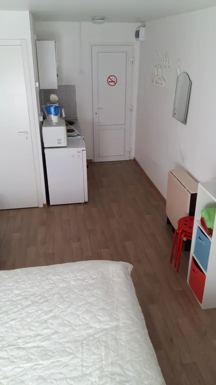 Двухместный номер с одной большой кроватью