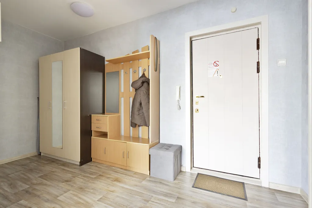 Квартира Уютная квартира с большим диваном на Взлетке — Красноярск