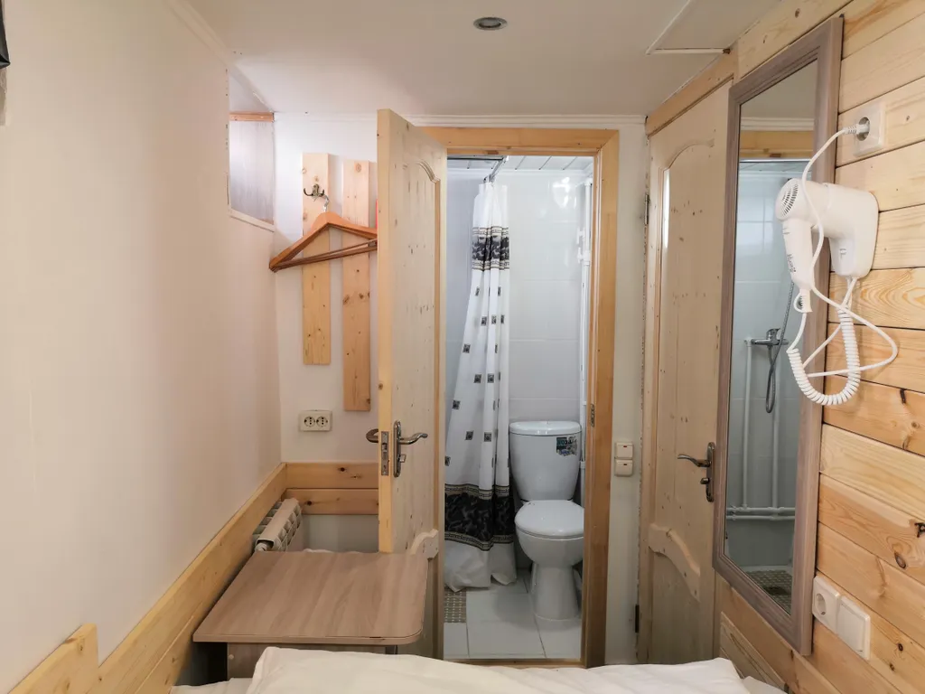 Квартира Квартира Двухместный номер - капсула с душем — Москва