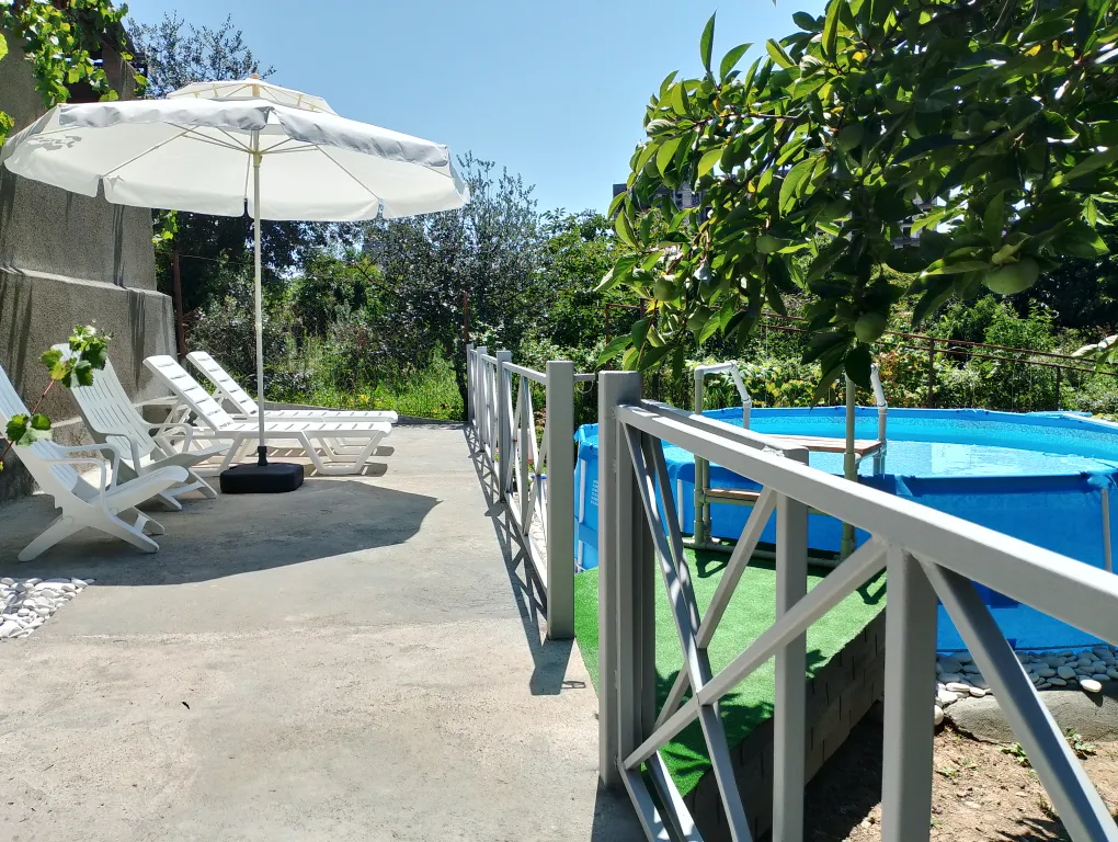 Коттедж Уютный домик — аренда посуточно в Сухум