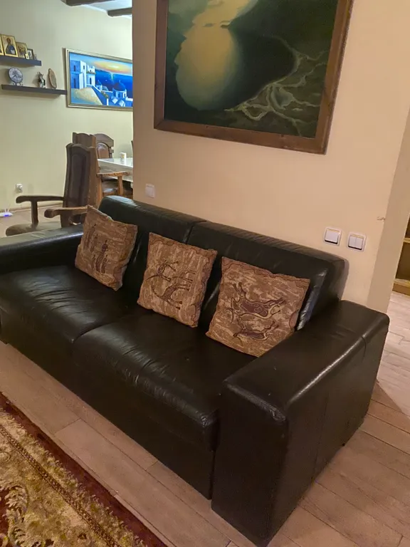 Уютный дом на берегу озера