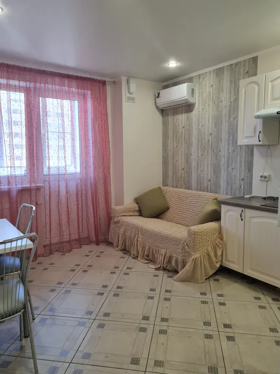 Квартира Уютная евро 2-х комнатная квартира в центре — Краснодар