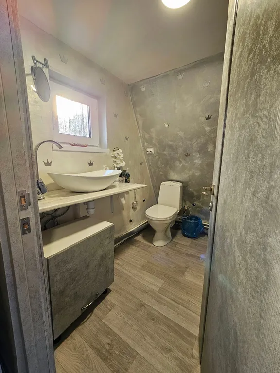 Коттедж Домик-шале-люкс с гидромассажной ванной — Великий Новгород