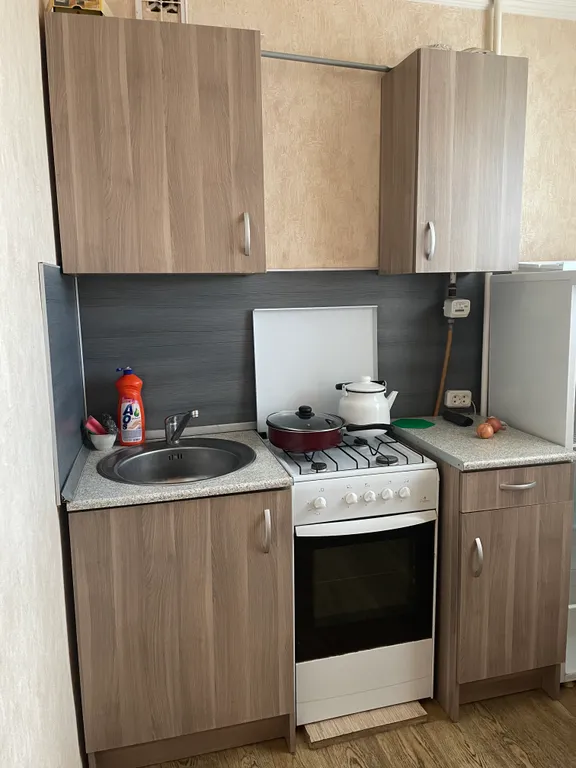 Однокомнатная рядом спорт комплекс Шинник