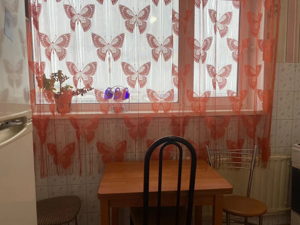 Уютная в р-не Ж/Д, НЦГБ