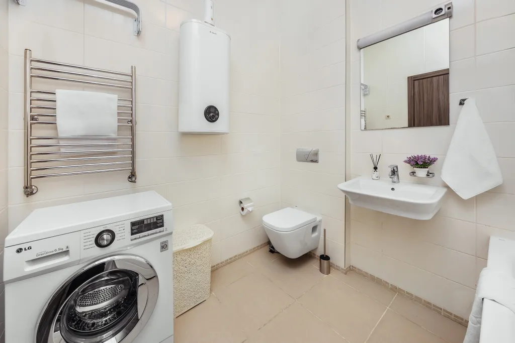 Большая квартира у моря с видом на горы