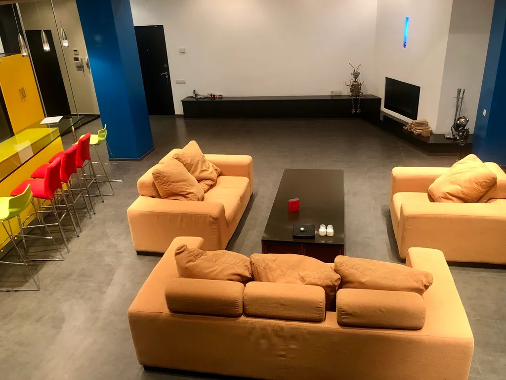 3-комнатная Квартира