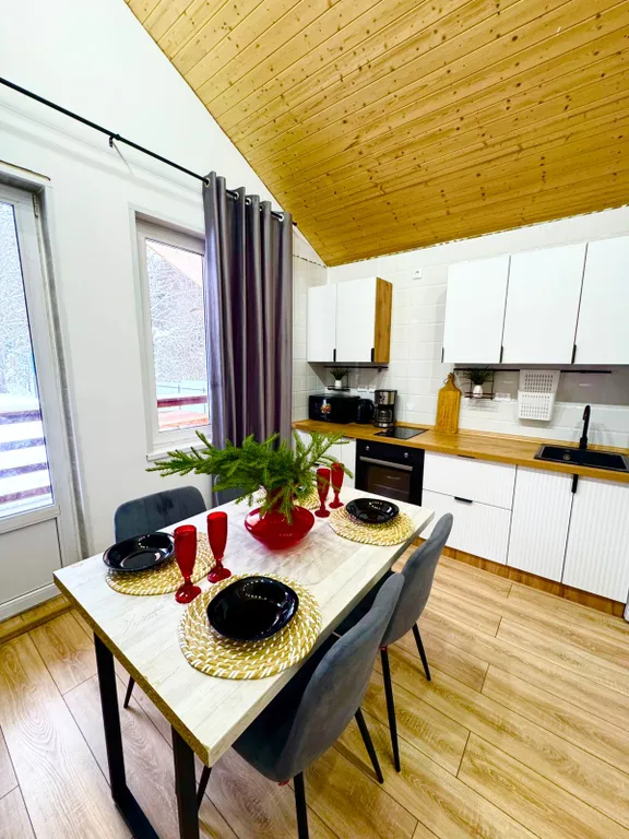 Коттедж Домик с видом на лес — Санкт-Петербург