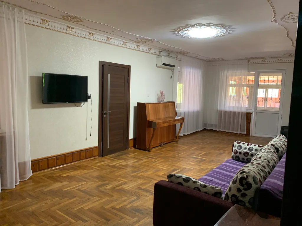 Уютная просторная часть дома 120 кВ.м. под ключ с бассейном