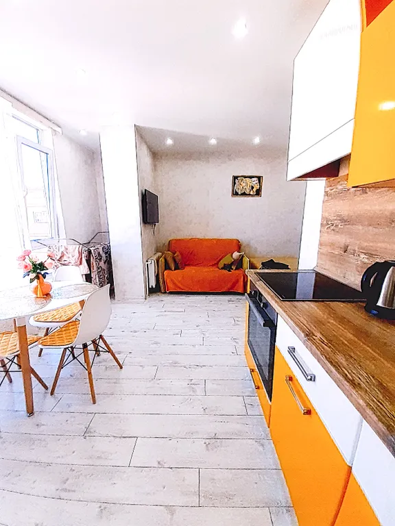 Уютная квартира с видом на Волгу