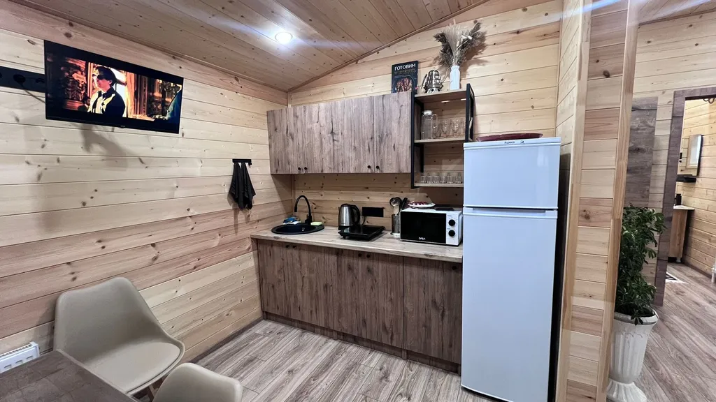 Домик с видом на горы