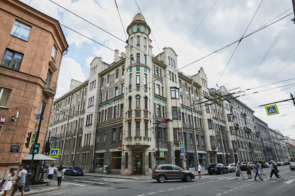 Стильная квартира на Петроградке