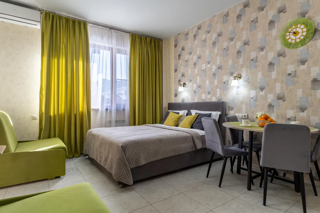 Студия с видом на горы