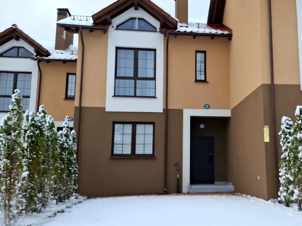 Таунхаус у моря