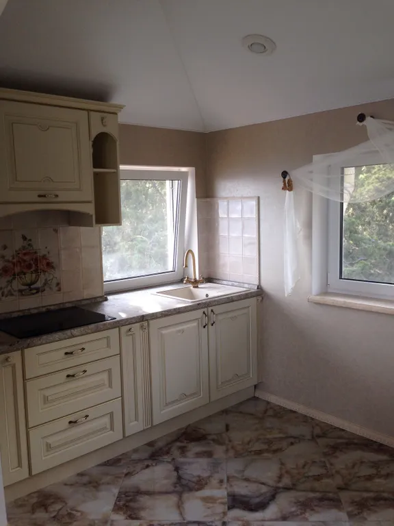 Верхний этаж дома с панорамным видом на море