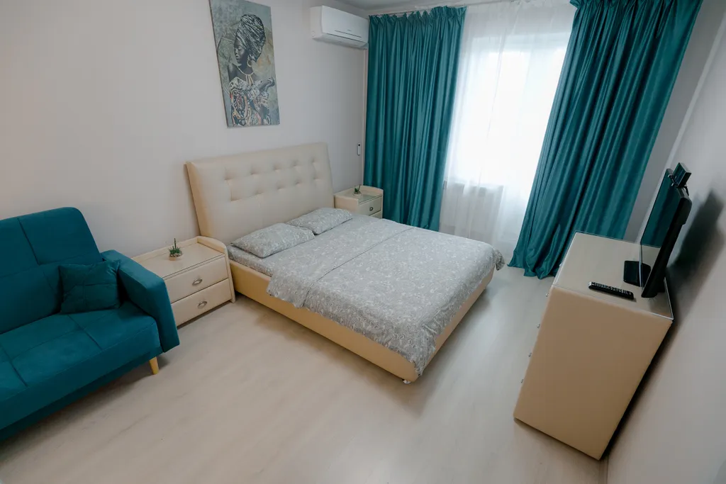 Изумрудная стильная квартира