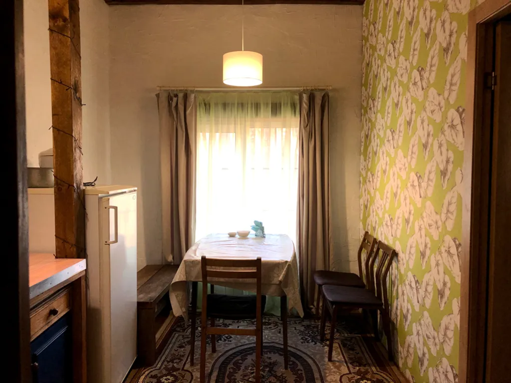 Пэчворк, четырехместная комната с видом на гору