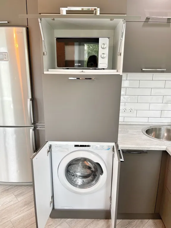 Современная 2-комнатная квартира в тихом центре