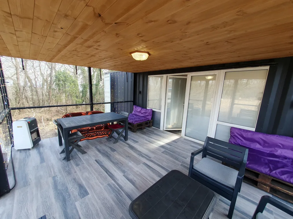 Коттедж Дом с верандой у леса с бассейном — Федотовка