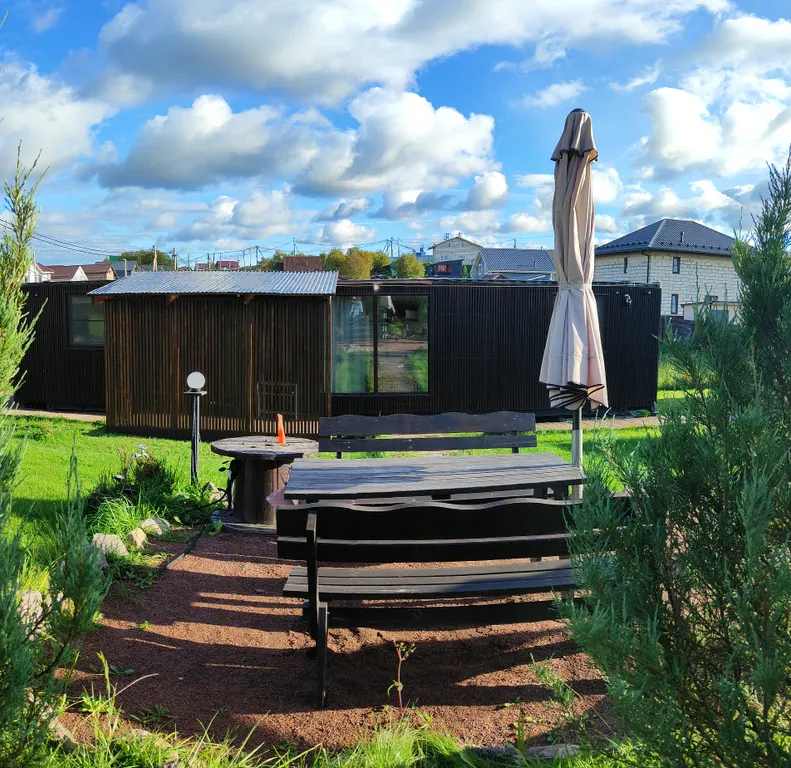 Современный домик с баней