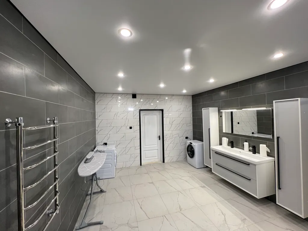 Дом с баней, бильярдом и бассейном в Подмосковье