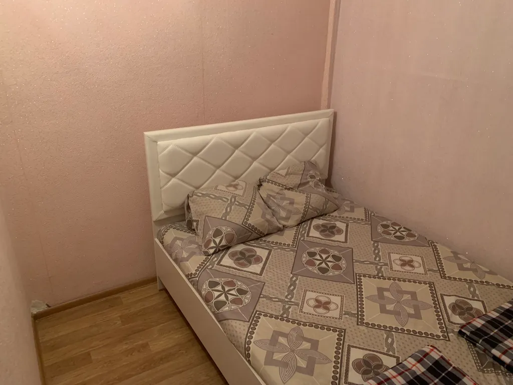 Сдается 2-х комнатная квартира для гостей нашего городка! — аренда посуточно в Соль-Илецк