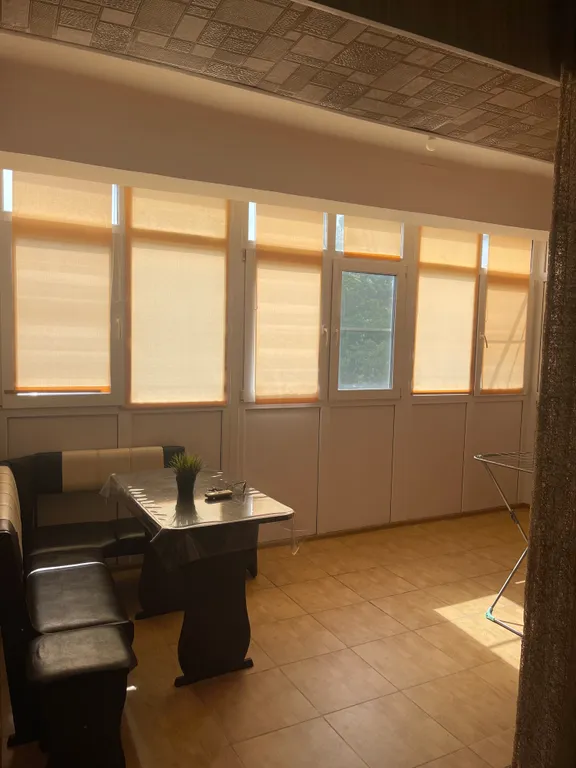 Двухкомнатная квартира рядом с морем