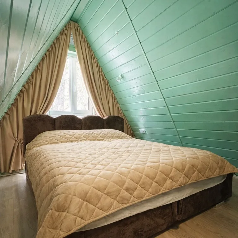 А-фрейм с видом на горы и лес