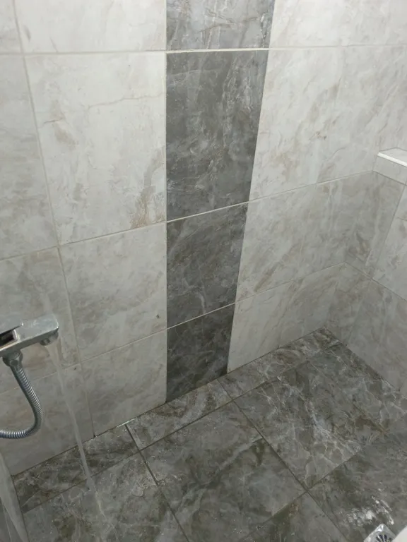 Квартира в доме с райским садом под смотровой площадкой и близ моря