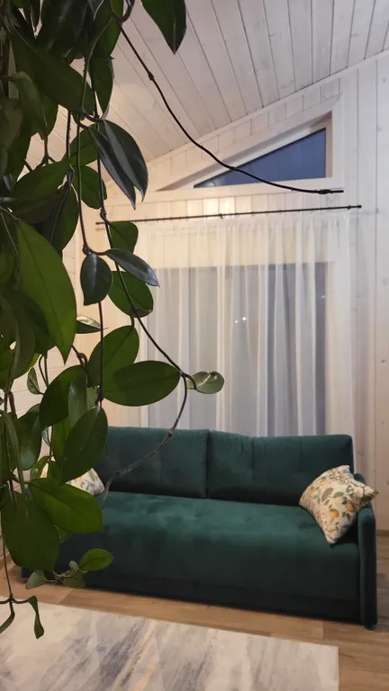 Уютный, светлый, новый евро-3 комнатный дом на участке 9 соток с баней