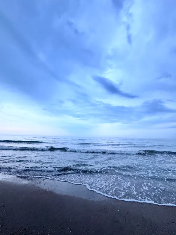 Дом возле моря