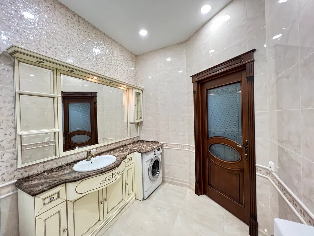 Квартира в центре в элитном доме