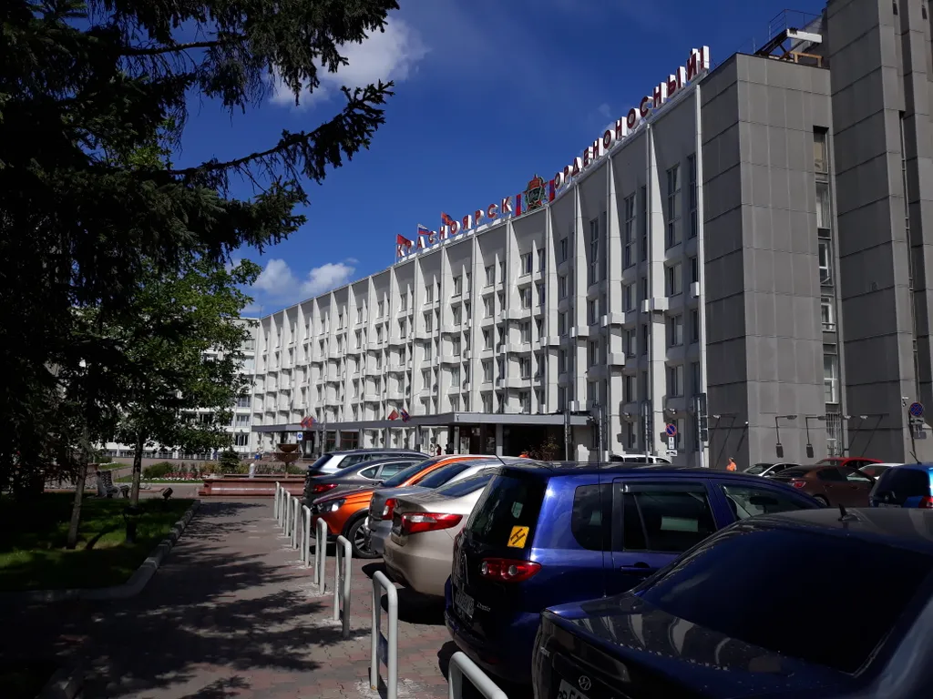 Трёхкомнатная в центре, Дворец Ярыгина, отчетные документы