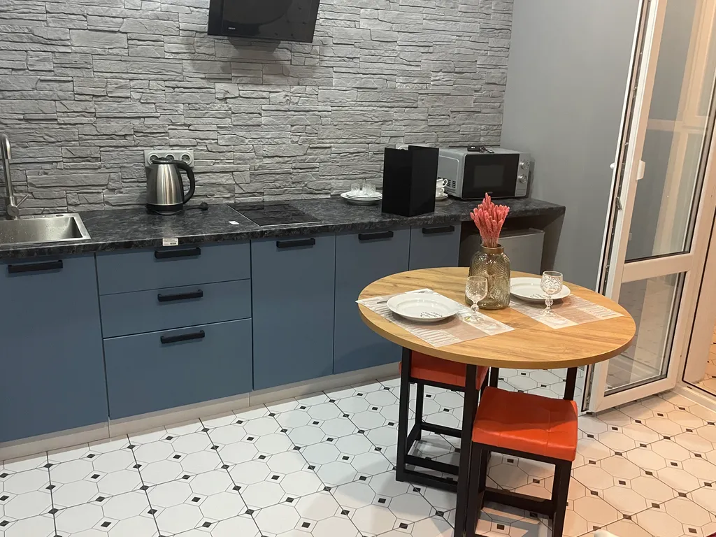 Современная, новая квартира с дизайнерским ремонтом