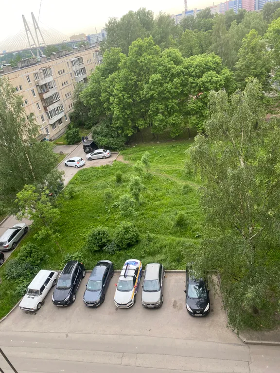 Квартира Уютная квартира с видом на Неву и красивый Вантовый мост — Санкт-Петербург