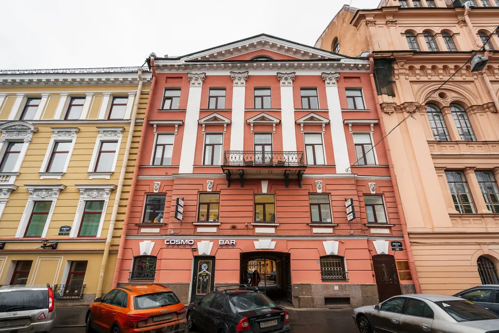Квартира Двухкомнатная квартира у Казанского Собора — Санкт-Петербург