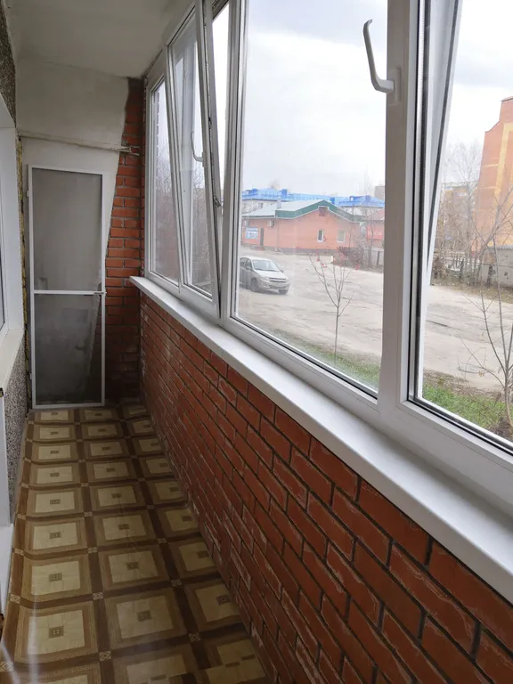 Студия на 1 этаже с балконом