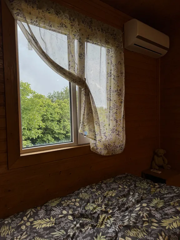 Уютный домик в саду