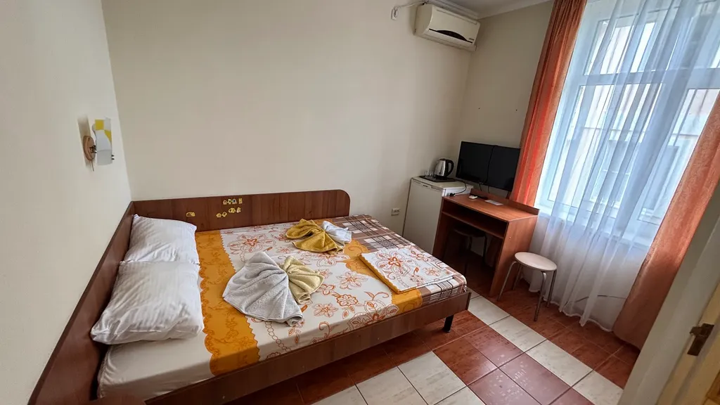 Квартира №9. Двухместный номер с одной кроватью без балкона — аренда посуточно в Судак