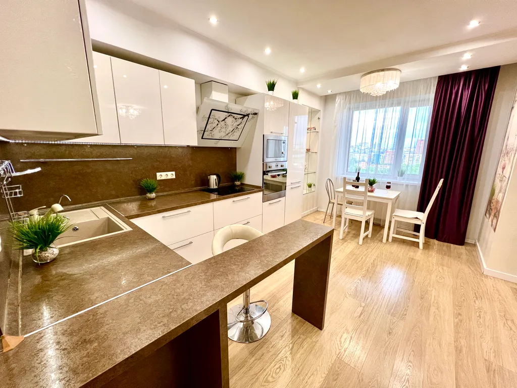 Квартира Квартира Стильная шикарная студия рядом с МТЛ-ареной — Самара