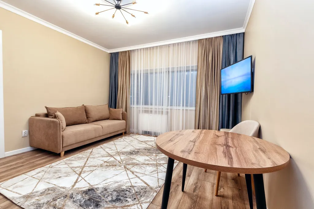 Элитные апартаменты с видом на Байтерек в самом центре столицы