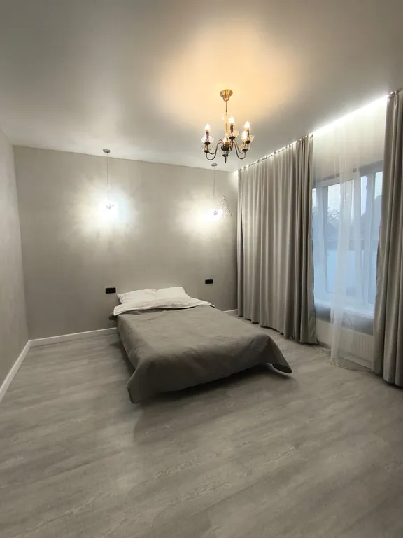 Коттедж Новый дом с тёплым бассейном во дворе — Елизаветинская