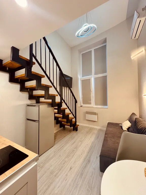 Двухъярусный апармент в 50 метрах от моря